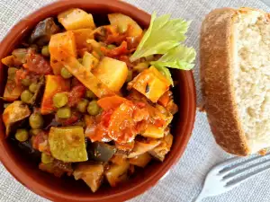 Cazuela de verduras con vino blanco (receta fácil)