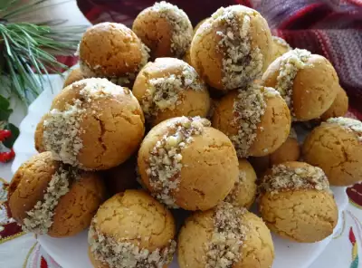 Galletas de miel con relleno y nueces - Receta 