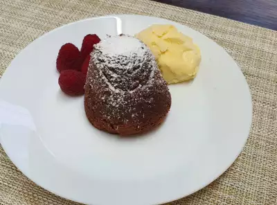 Soufflé de chocolate en una multiolla - Receta 