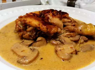 Pollo a la romana con romero y champiñones - Receta 