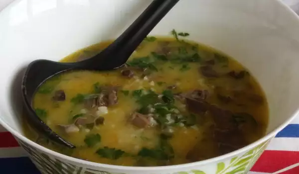 Sopa con asadura de cordero