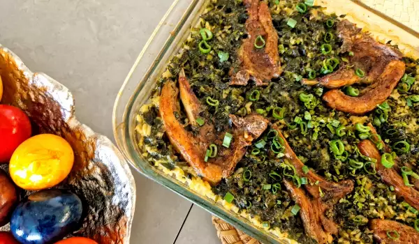 Chuletas de cordero con arroz y espinacas