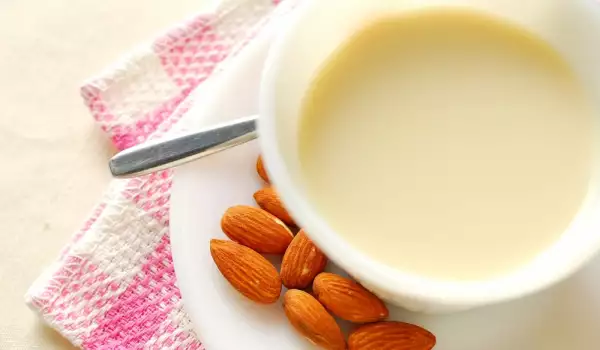 Leche de almendras