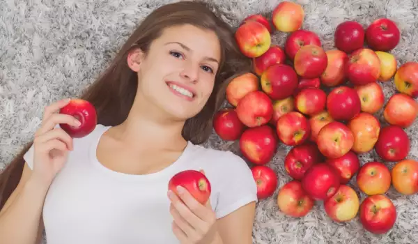 ¿Por qué debemos comer manzanas?