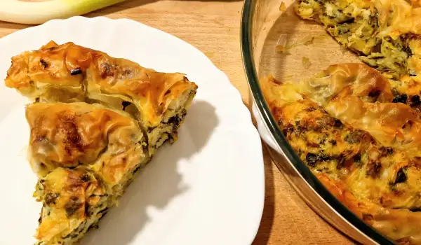 Tarta salada de puerros con arroz y kale