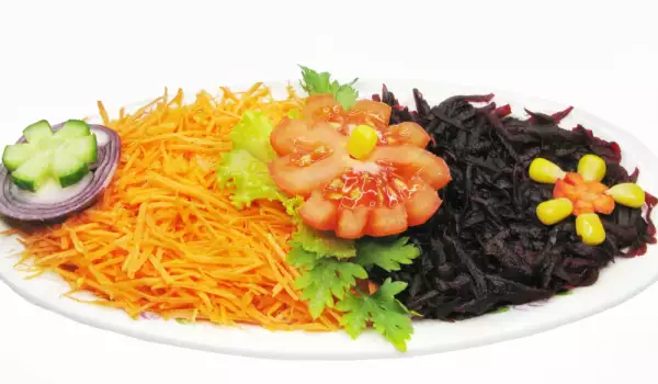 Ensalada de remolacha y zanahoria para limpiar el hígado