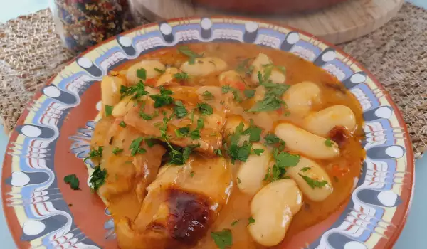 Alubias blancas al horno con panceta de cerdo