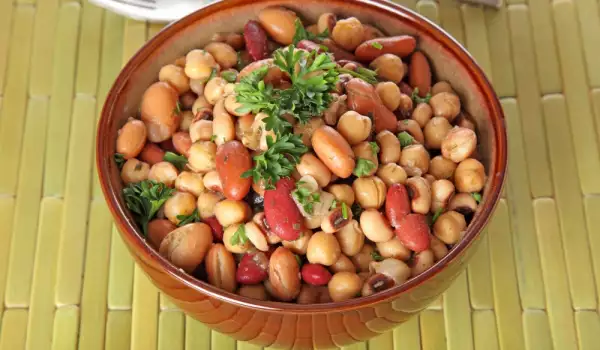Ensalada de garbanzos y alubias