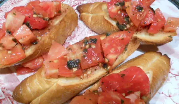 Bruschettas de tomate con albahaca