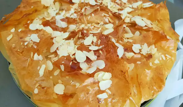 Bougatsa con nueces y almendras