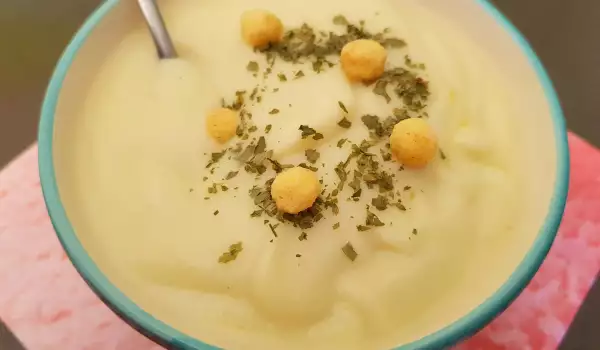 Sopa de coliflor para niños