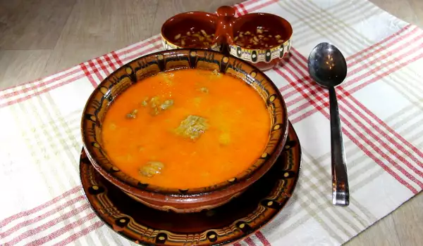 Sopa de codillo al estilo búlgaro