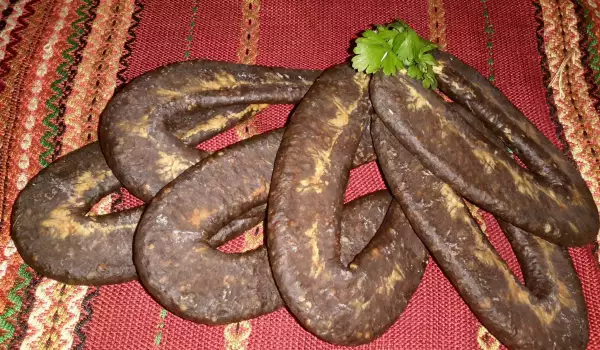 La verdadera lukanka (salchicha tradicional búlgara)
