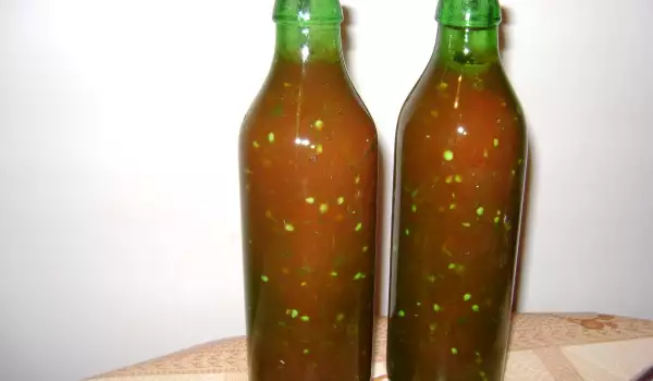 Tomates triturados en botellas (conservas)