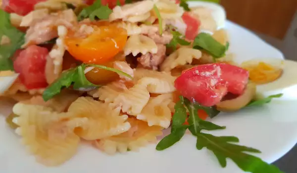 Farfalle con Atún