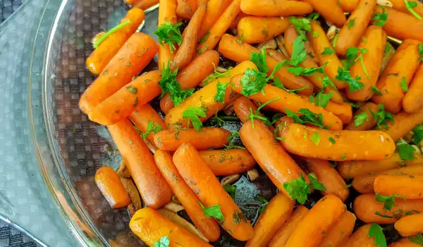 Guarnición de zanahorias baby
