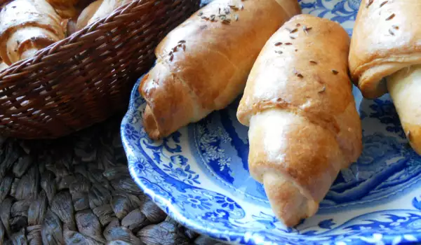 Bollitos de mantequilla y queso con un toque de comino