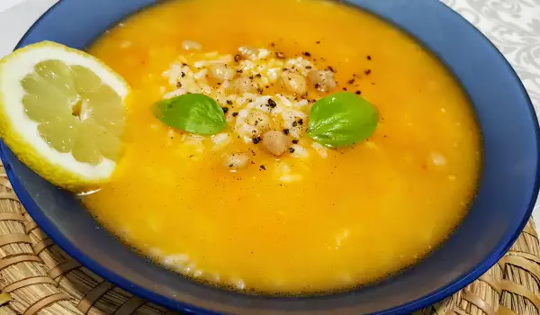 Sopa de arroz con garbanzos económica