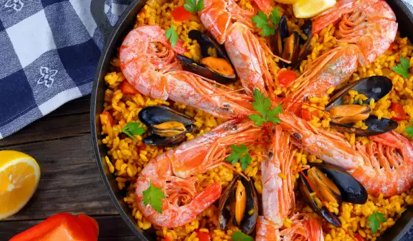 Paella con arroz Bomba