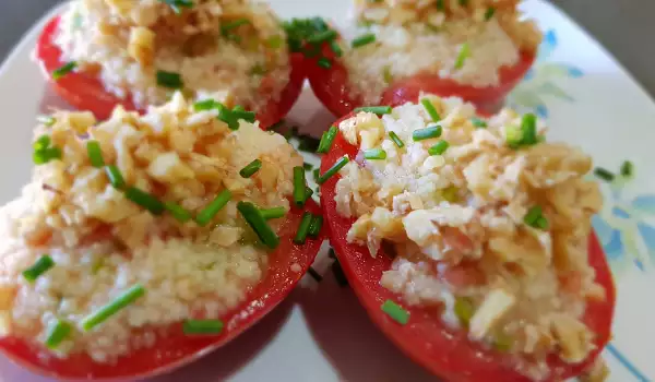 Tomates rellenos de cuscús