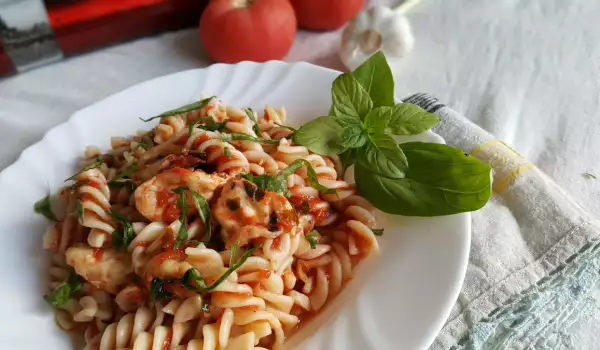 Pasta con tomate y mozzarella