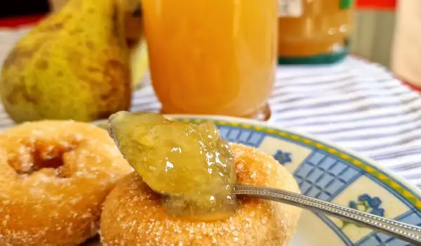 Mermelada de peras y manzanas con canela