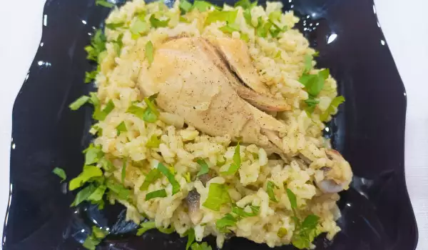 Pollo con arroz y champiñones al horno