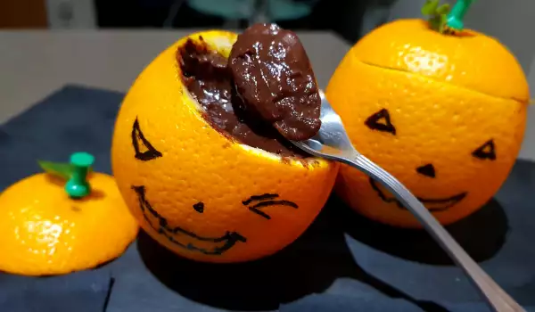Crema de naranja y chocolate para Halloween