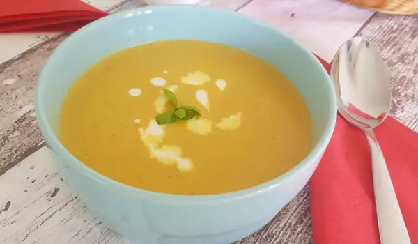 Sopa de patatas con leche de soja (receta vegana)