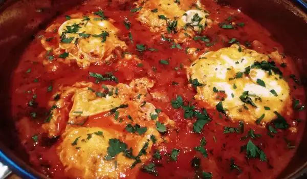Huevos con tomate al estilo turco
