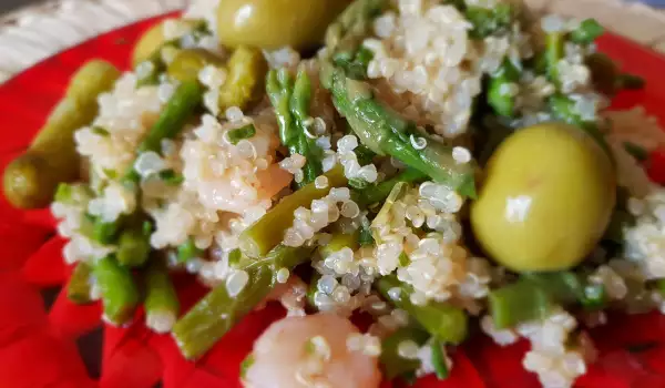 Ensalada mediterránea de quinoa