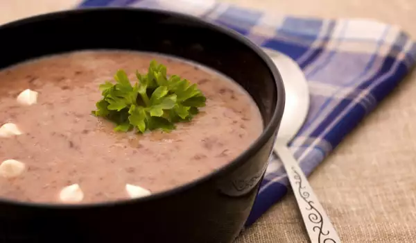 Sopa de alubias rojas