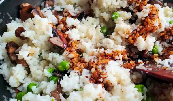 Arroz con champiñones al estilo asiático