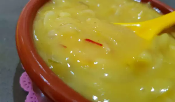 Salsa de azafrán clásica