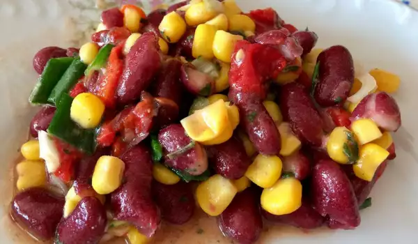 Ensalada de alubias rojas con maíz