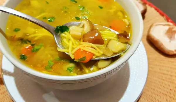 Sopa de setas shiitake y azafrán