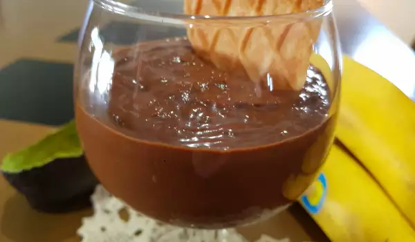 Crema ligera de chocolate con miel