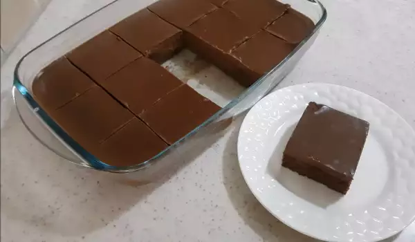 Pastel cremoso de chocolate