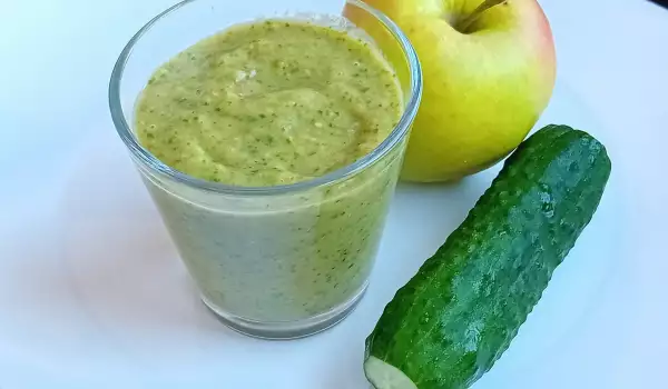 Smoothie de espinacas y pepino