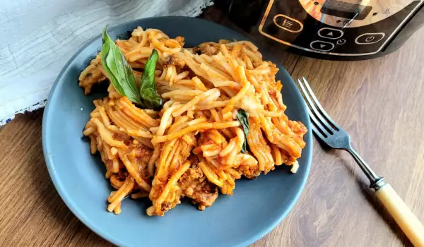 Espaguetis en Crock-Pot (Olla de cocción lenta)