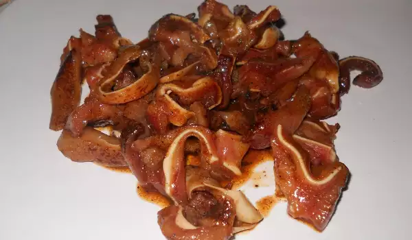 Orejas de cerdo picantes con salsa de soja