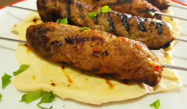 Pinchos de Adana Kebab