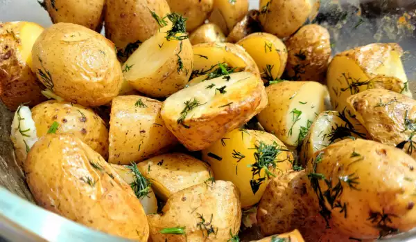 Patatas de guarnición al horno