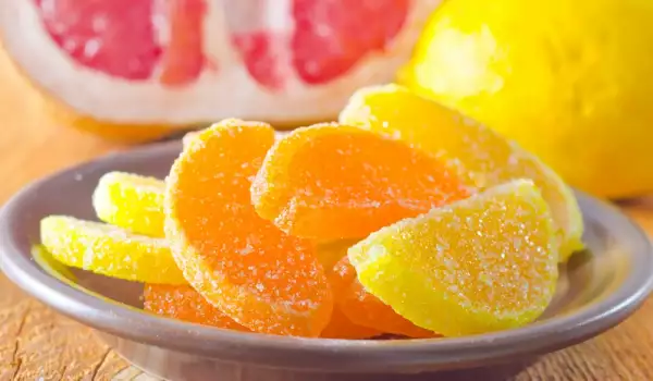 Limones y naranjas confitadas