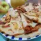 Tortitas de manzana sedosas con trozos de fruta entera