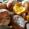Buñuelos de viento rellenos de crema