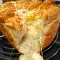 Pan de queso dorado (Golden cheese bread)