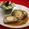 Terrina de carne con salsa de cerveza negra y boletus
