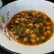 Guiso de garbanzos con ortigas