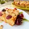 Tarta de chocolate blanco y cerezas